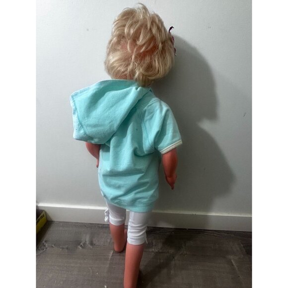 Vintage Regal Doll Blonde Hair Blue Sleepy Sparkly Eyes Girl Doll 11'' - Picture 9 of 10